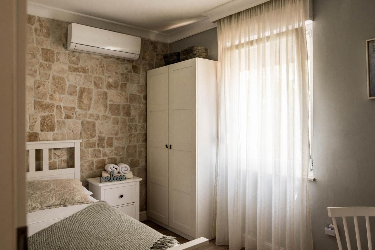 La Familia, Zadar, Vinjerac Villa Bagian luar foto